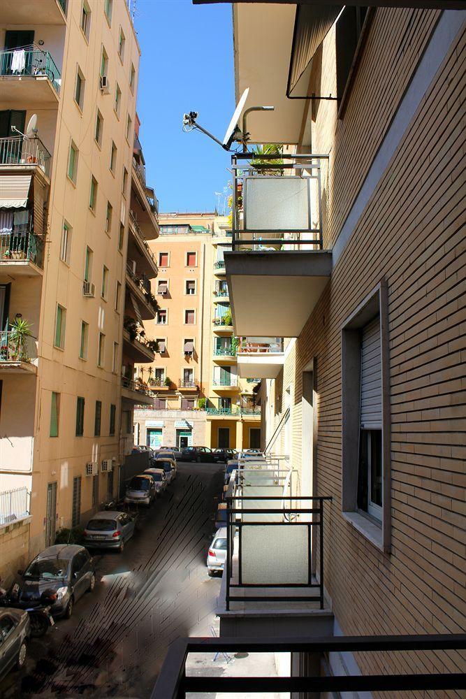 La Mela Di Roma